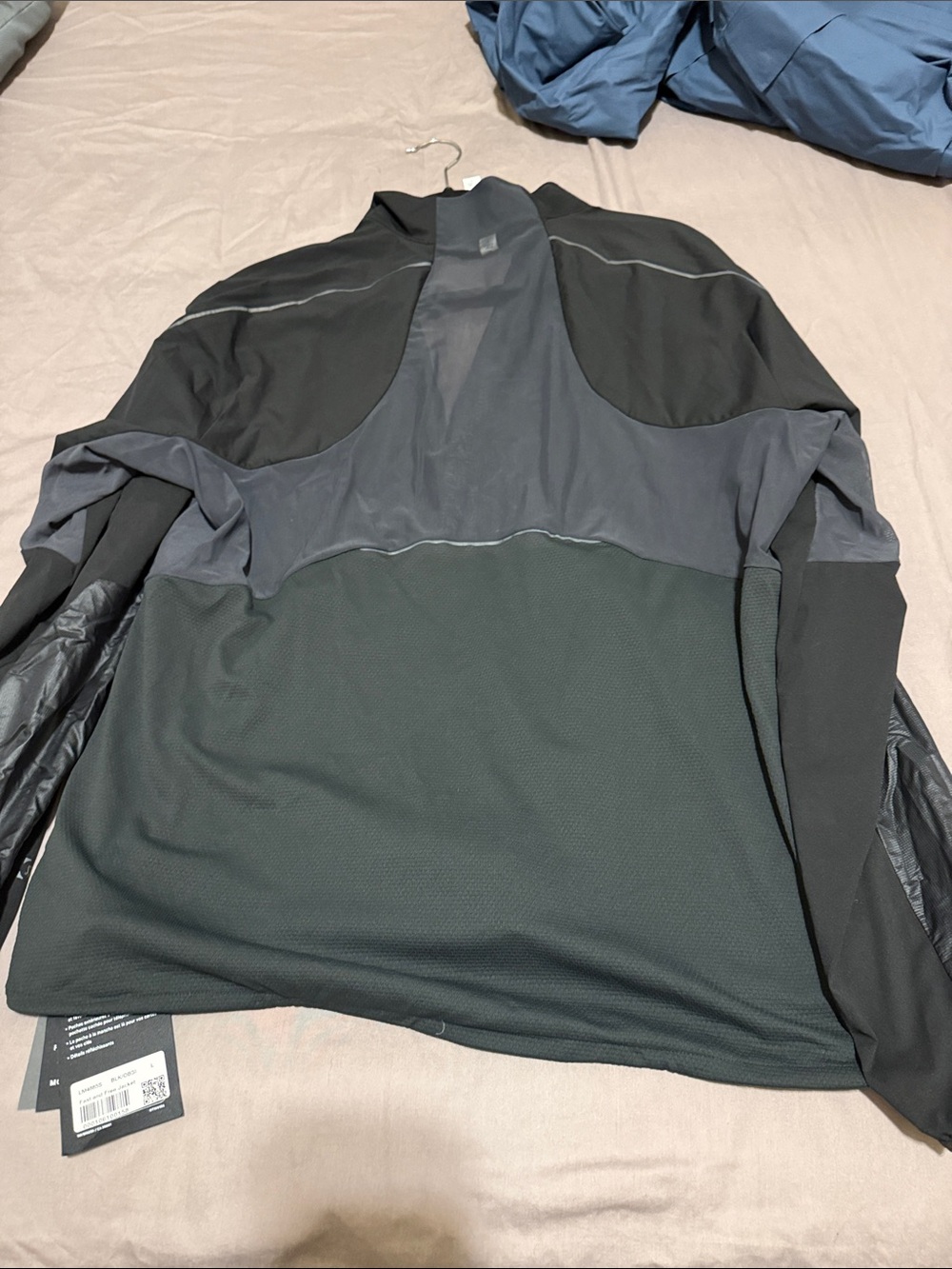 Men's Jacket - Picture 6 of 6